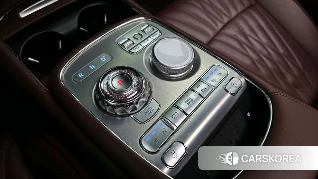 Genesis G90 (RS4) id 3903883 из Кореи 19