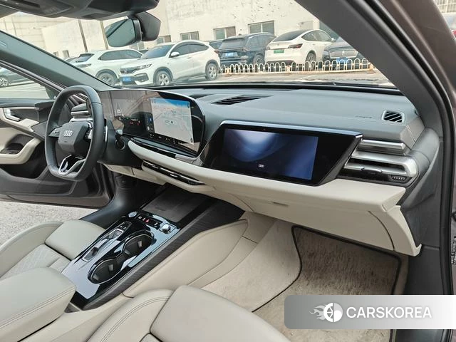 Audi A5L id 3895859 из Китая 22