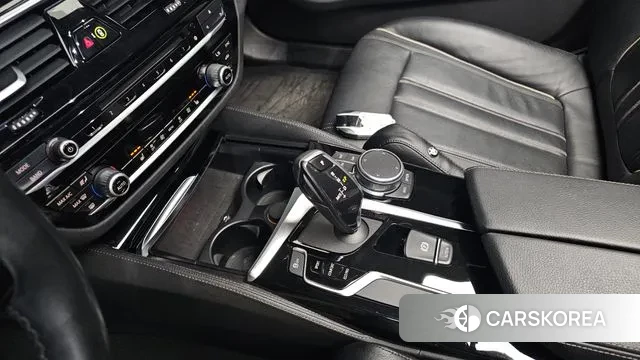 BMW 5 Series (G30) id 3515007 из Кореи 19