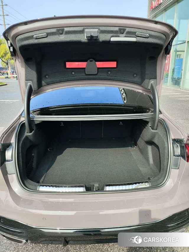 Audi A5L id 4258211 из Китая 20