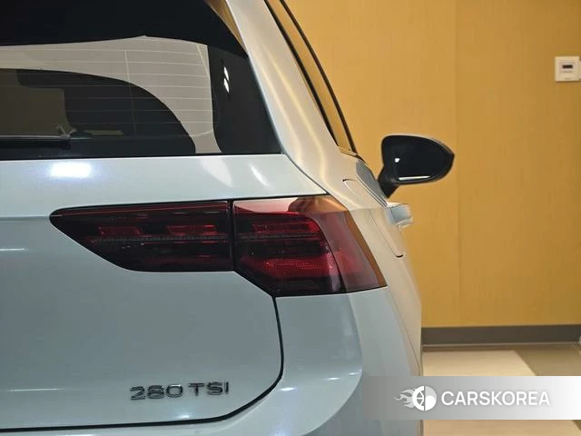 Volkswagen Golf id 4353789 из Китая 34