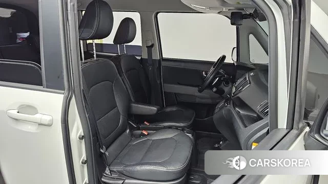 Kia The New Kia Ray EV id 3696363 из Кореи 19