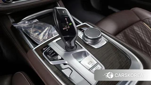 BMW 7 Series (G11) id 3772508 из Кореи 19