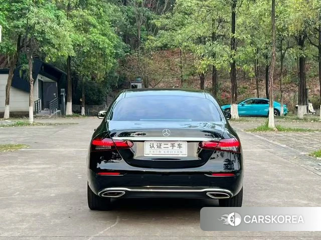 Mercedes-Benz E-class id 4274286 из Китая 9