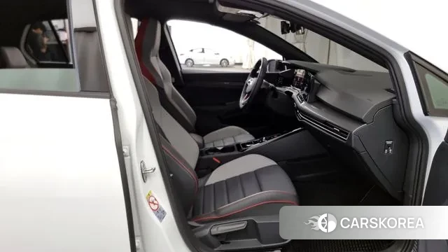 Volkswagen Golf 8th Generation id 2904885 из Кореи 19