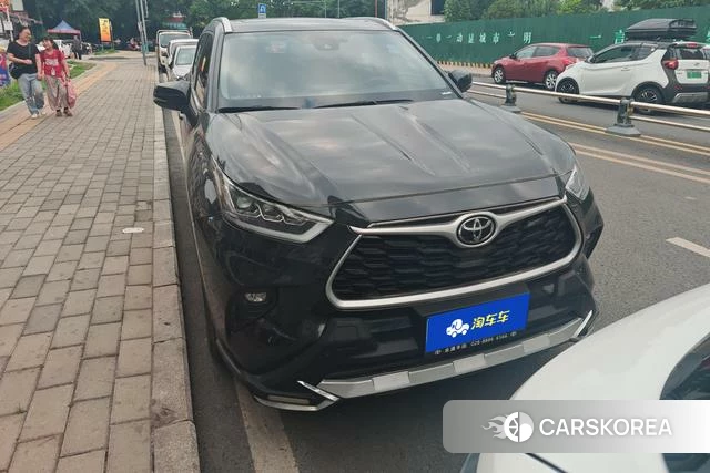 Toyota Highlander id 4335062 из Китая 16