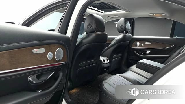 Mercedes-Benz E-Class W213 id 4246145 из Кореи 19