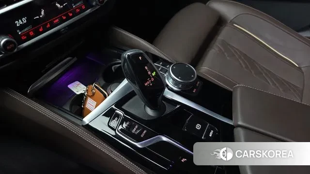 BMW 5 Series (G30) id 3664770 из Кореи 19