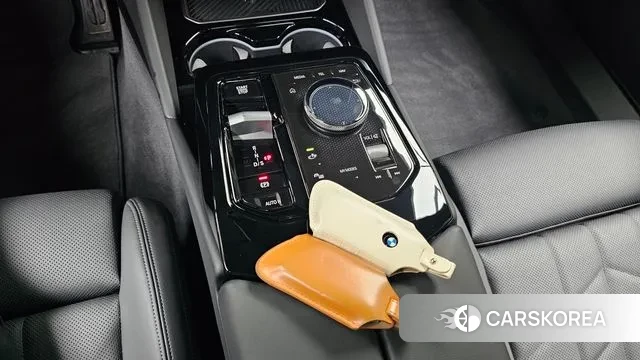 BMW 5 Series (G60) id 2993043 из Кореи 19