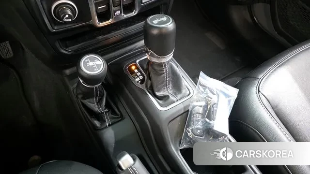 Jeep Wrangler (JL) id 3758784 из Кореи 19