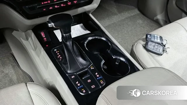 Kia The New Carnival id 2971329 из Кореи 19