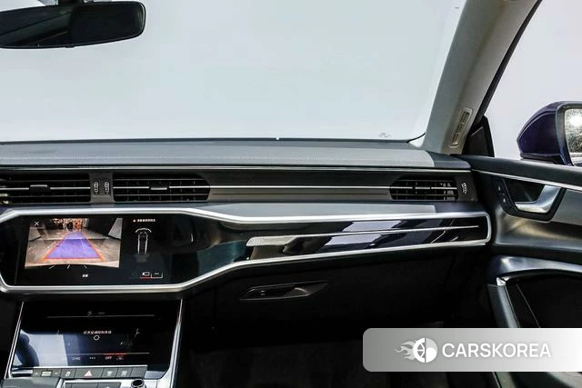 Audi A7L id 4290540 из Китая 33