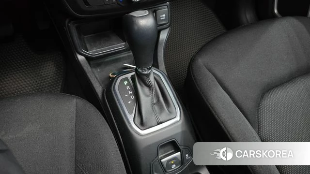 Jeep Renegade id 4536179 из Кореи 19