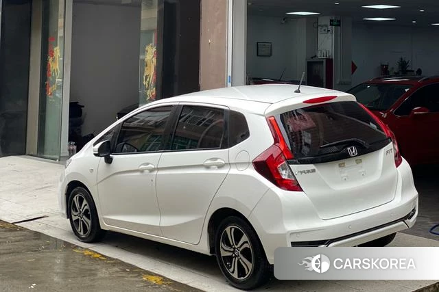 Honda Fit id 4240102 из Китая 17