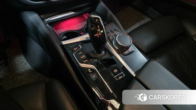 BMW 5 Series (G30) id 4682225 из Кореи 16