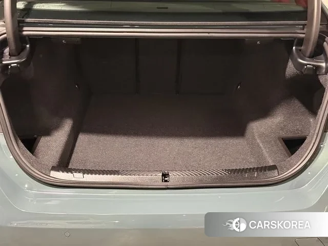 BMW 5 Series (G60) id 3739183 из Кореи 19