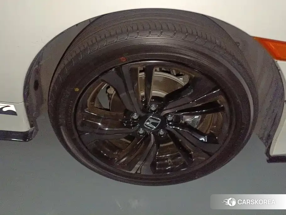 Honda Civic id 4655222 из Китая 15