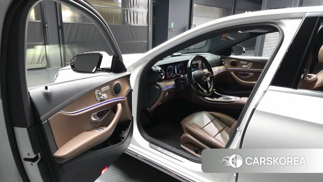 Mercedes-Benz E-Class W213 id 4793802 из Кореи 33