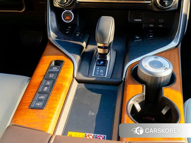 Lexus LX id 4272241 из Китая 18