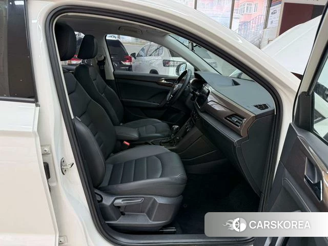 Volkswagen Tuyue id 4290802 из Китая 22