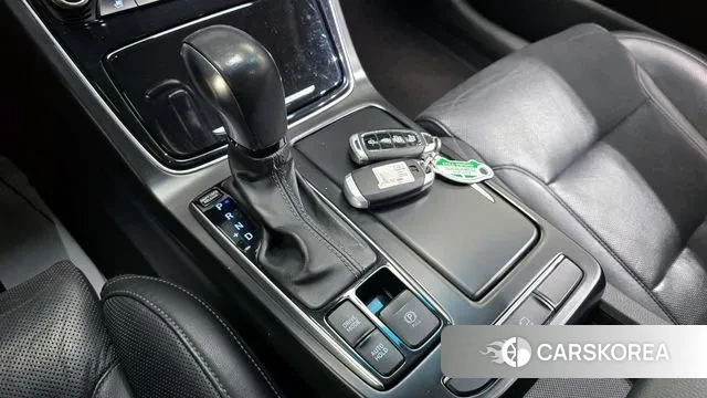 Hyundai Grandeur IG id 3101663 из Кореи 19