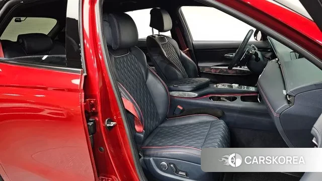 Genesis GV70 id 3503980 из Кореи 19