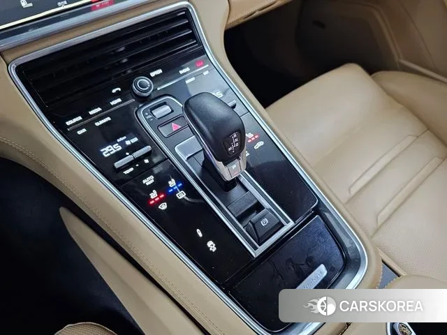 Porsche Panamera (971) id 3439943 из Кореи 19