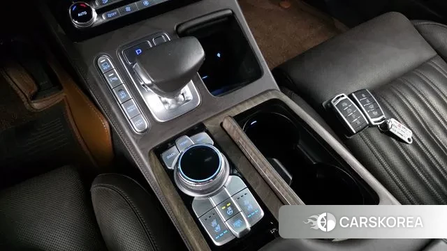 Genesis G90 id 3065505 из Кореи 19