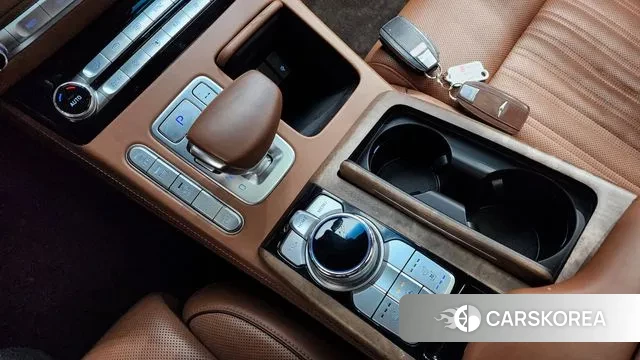 Genesis G90 id 3728322 из Кореи 19