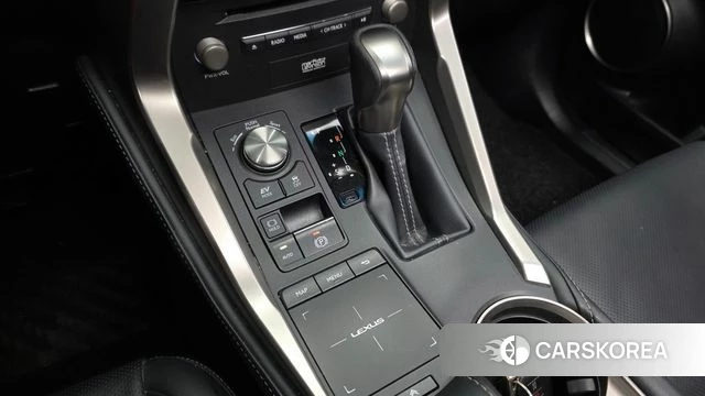 Lexus NX300h id 4568342 из Кореи 19