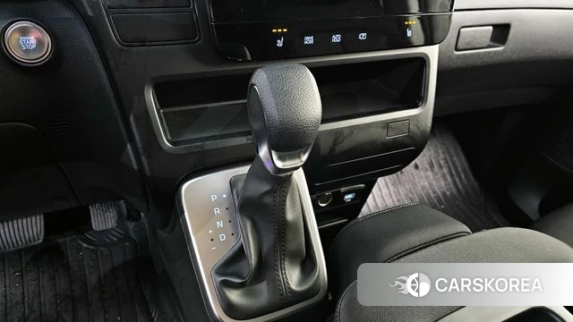 Hyundai Staria id 4243086 из Кореи 29