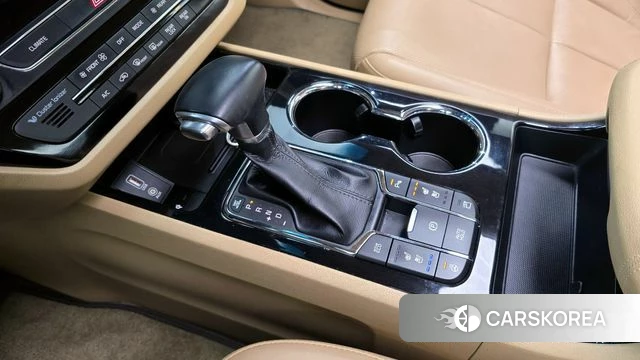 Kia The New Carnival id 4232935 из Кореи 19