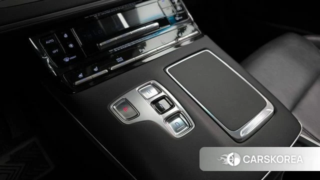 Hyundai The New Grandeur IG id 4284637 из Кореи 32