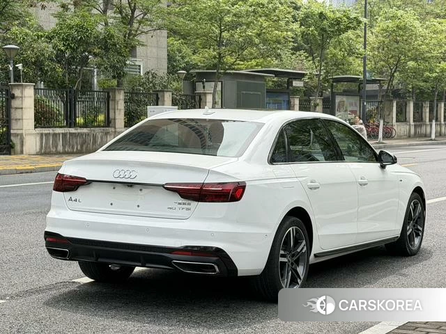 Audi A4L id 4334851 из Китая 10
