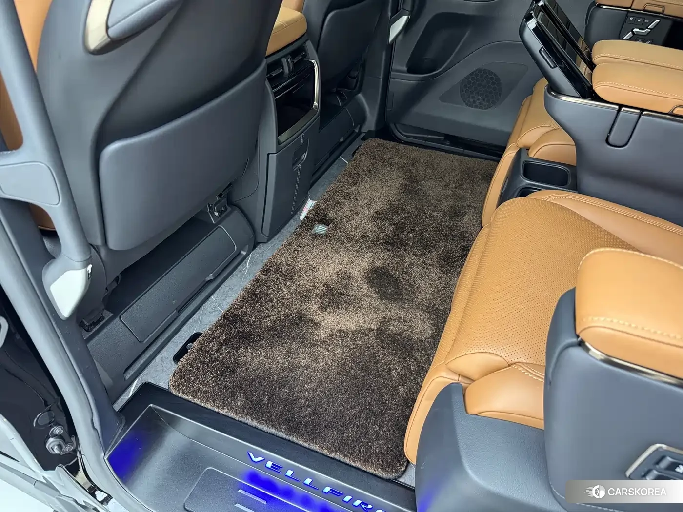 Toyota Vellfire id 4679567 из Китая 20