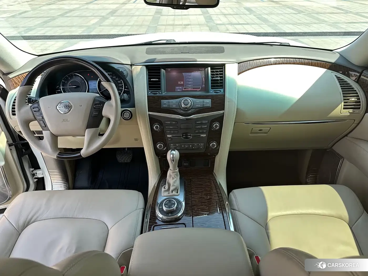 Nissan Toure id 4548393 из Китая 16