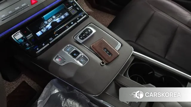 Hyundai The New Grandeur IG id 3552237 из Кореи 19