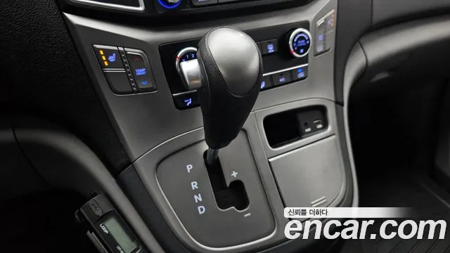 Hyundai The New Grand Starex id 2409554 из Кореи 19