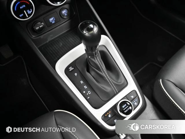 Hyundai Venue id 4855404 из Кореи 19