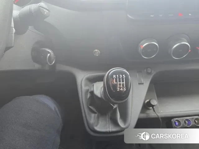 Renault Korea (Samsung) Master id 3619123 из Кореи 11