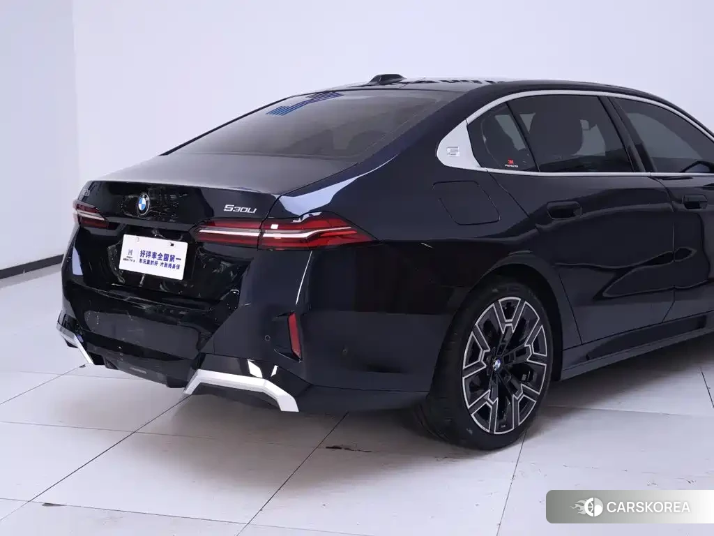 BMW 5 series id 4680702 из Китая 26