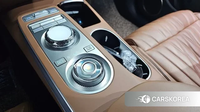 Genesis GV70 id 3707621 из Кореи 19