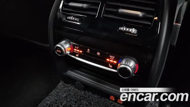 BMW 5 Series (G30) id 2649510 из Кореи 19