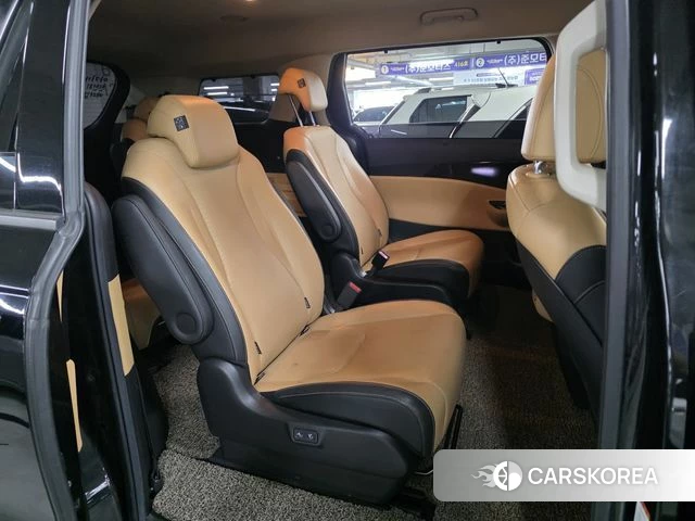 Kia Carnival 4th generation id 4501624 из Кореи 19