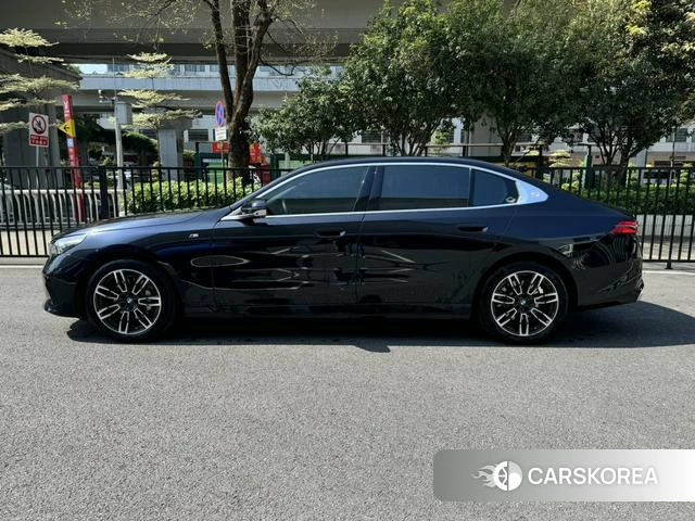 BMW 5 series id 4299543 из Китая 14