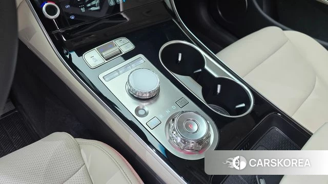 Genesis GV70 id 4622985 из Кореи 31