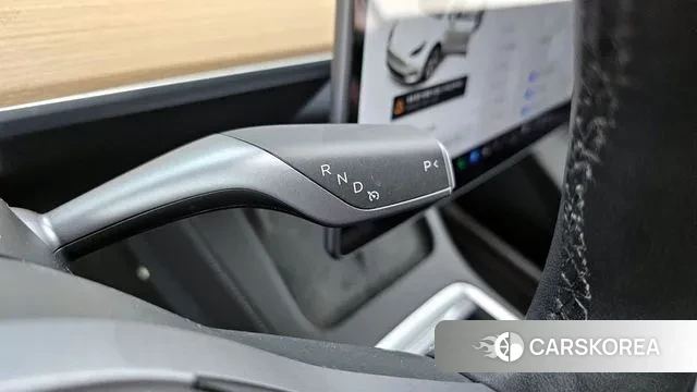 Tesla Model Y id 3263732 из Кореи 19