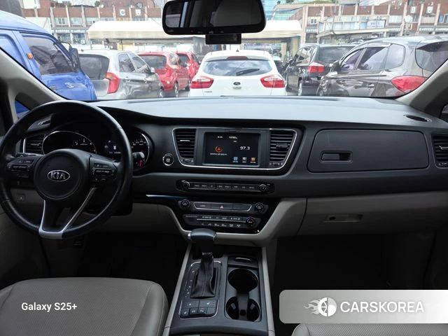 Kia All New Carnival id 4425038 из Кореи 19
