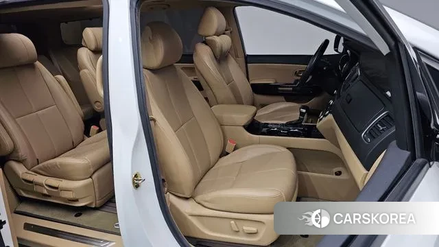 Kia The New Carnival id 3728660 из Кореи 19