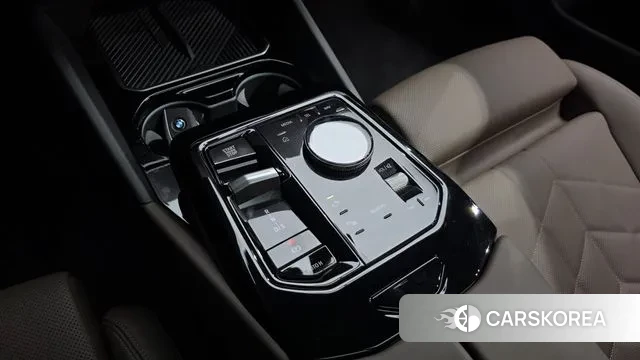 BMW 5 Series (G60) id 3477255 из Кореи 19